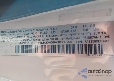 2010 Volkswagen New Beetle 2.5L/2.5L Final Edition/2.5L Red Rock Edition z USA, uszkodzony, nr VIN 3VWPW3AG9AM011665